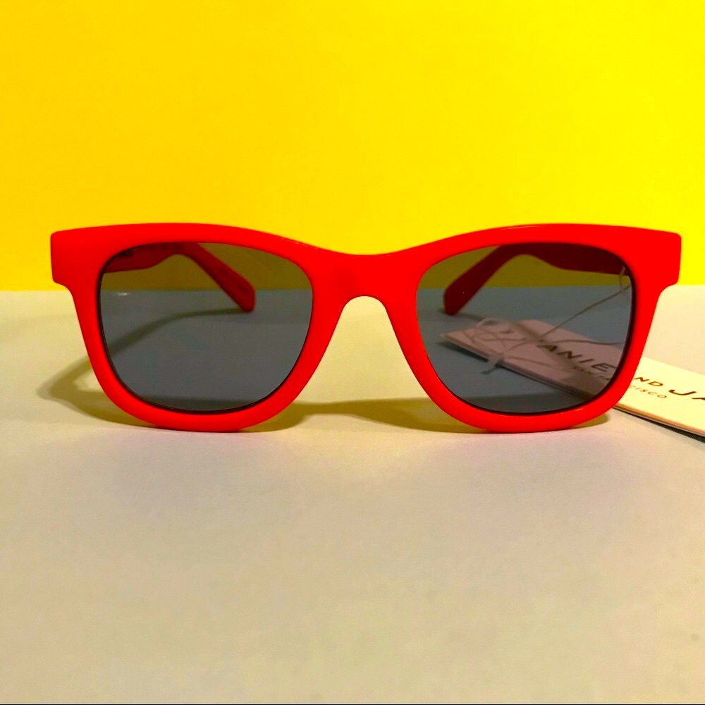New Janie and Jack Sunglasses 0-2yr, block 100%UVB &100%UVA. Dark Orange.